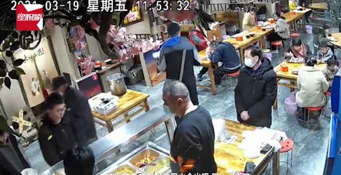 老人给孩子看病没钱吃饭 饭店老板：免单 谁都有困难的时候