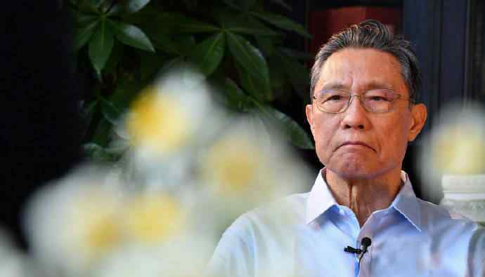 钟南山成为共和国勋章建议人选 究竟是怎么一回事?