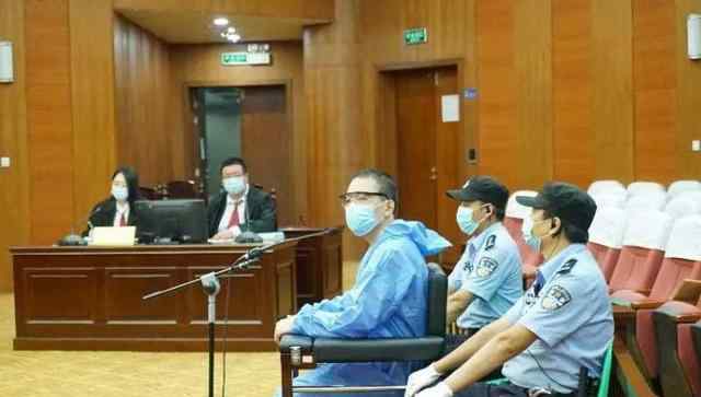 2岁男童被母亲男友折磨致死 真相到底是怎样的？