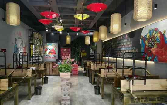 火锅店7天被吃垮 商家一肚子委屈