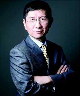 旋踵 【人物】披坚执锐者需战不旋踵——全国政协委员、武警总医院骨科中心主任邢更彦访谈