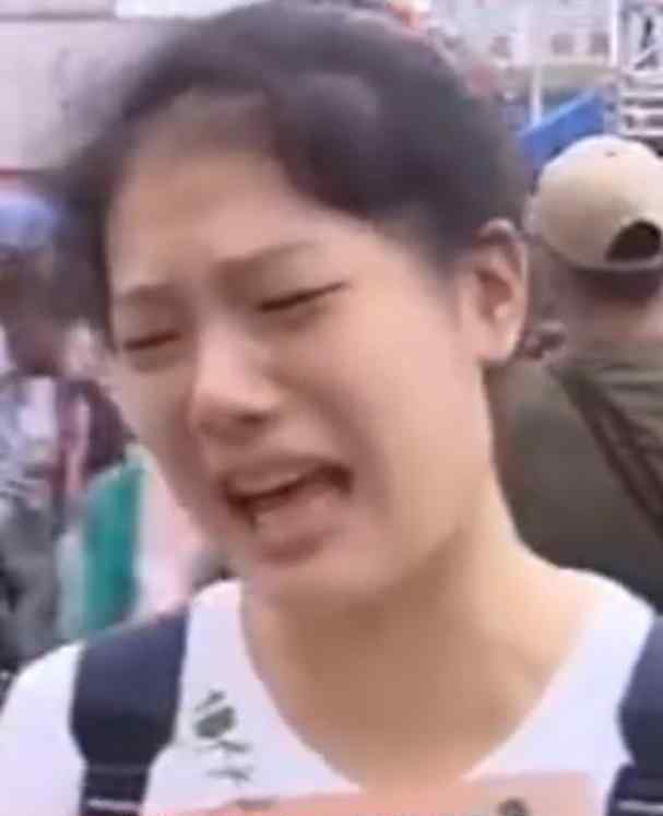 女孩高考完哭着说假期规划是减肥 这意味着什么?