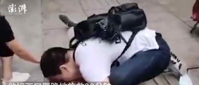 武大博士吴亦凡跪地施救老人 事件详情始末介绍！
