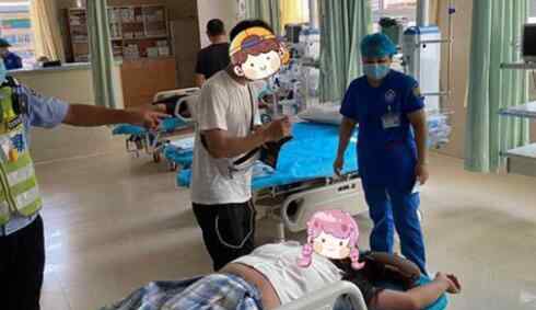 情侣吵架女子用板砖砸晕自己 究竟是怎么一回事?