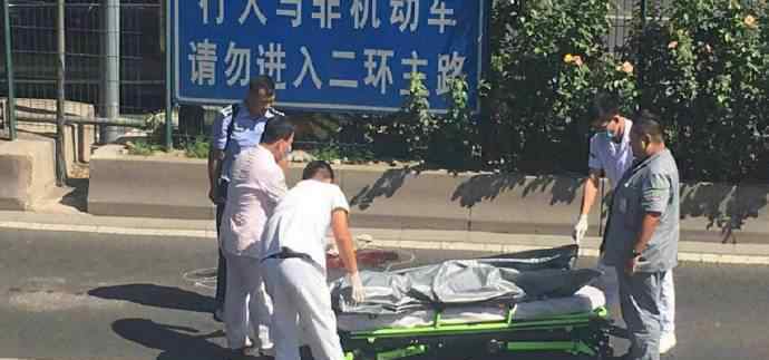 广渠门桥有人跳桥身亡 跳下时被路过的私家车撞上当场身亡