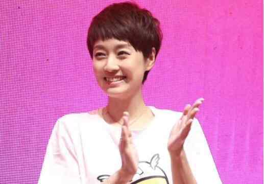 马伊琍自曝曾打女儿小手心 对大女儿的管教也十分严格