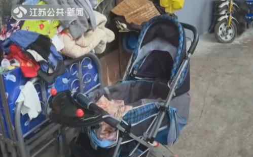 男婴被“弃”菜场 竟是粗心妈妈忘领走