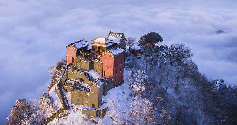 航拍雪后武当山 过程真相详细揭秘！