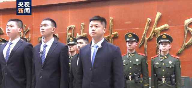 官兵护航春晚29年 事件详细经过！