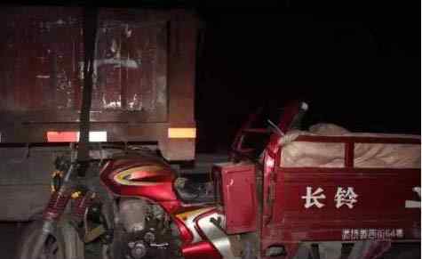 朋友圈没发人已撞死 事发前正在用手机拍摄视频准备发朋友圈