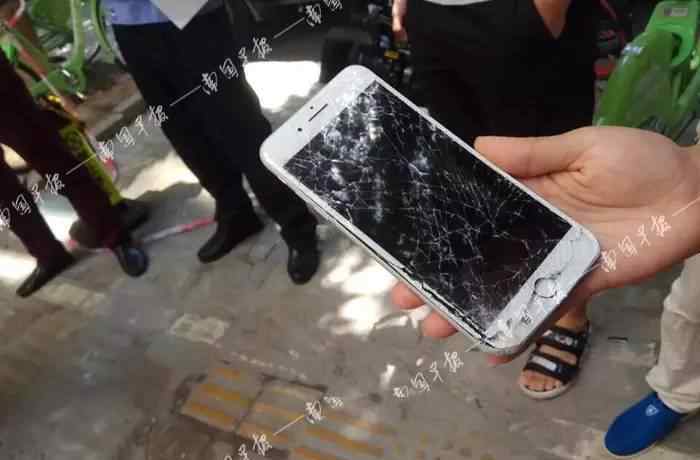 记者采访遭掌掴辱骂 具体情况还需等待进一步的结果