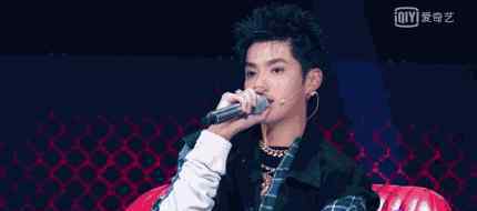 天地鉴 吴亦凡人设崩塌？华表奖演唱高难度歌曲《天地鉴》，被实锤为假唱