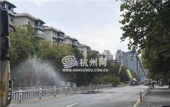 杭州地面坍塌原因 还原事发经过及背后真相！