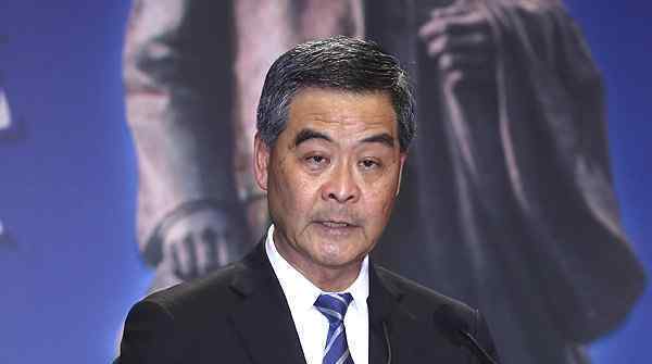 梁振英正式宣布放弃参选2017年香港特区行政长官
