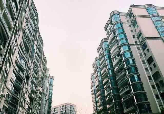徐州金狮小区 同区域最高价差11442元/平，徐州的老破小真的不能碰？
