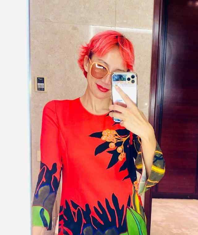 李玟发文悲观疑婚姻出现问题 这意味着什么?
