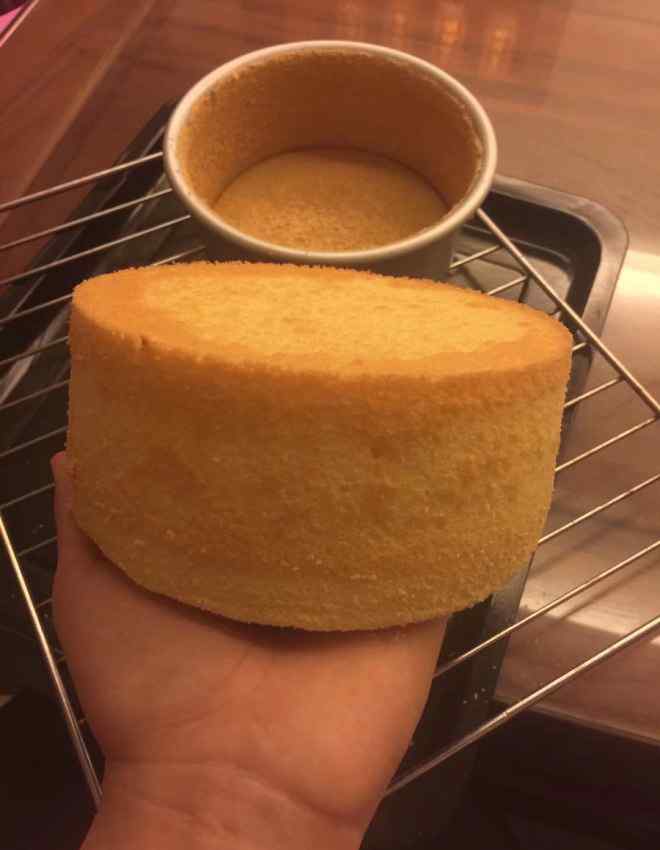 10l烤箱可以烤几寸蛋糕 6寸，8寸，10寸戚风蛋糕配方（已更新）