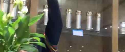 丽江回应古城银器店老板骂游客 具体事件详情