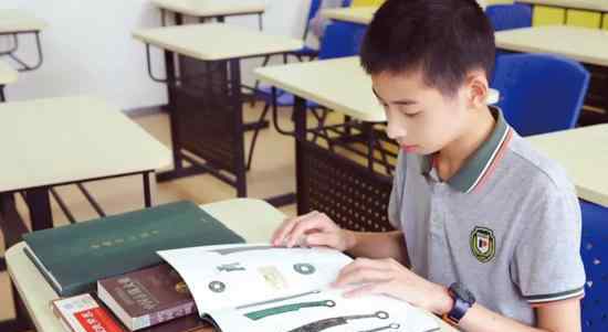 上海初中生发现教科书用图有误 编辑坦承有不妥将删改