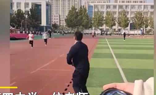 老师给学生加油手机掉进下水道 手机进水了怎么办