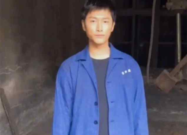 朱梓骁曾在建筑工地打工 朱梓骁被雪藏原因是什么