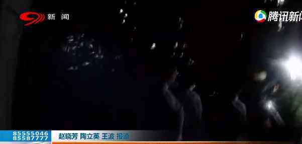 居民称邻居家中发出让人脸红怪声 民警敲开门后直接动手