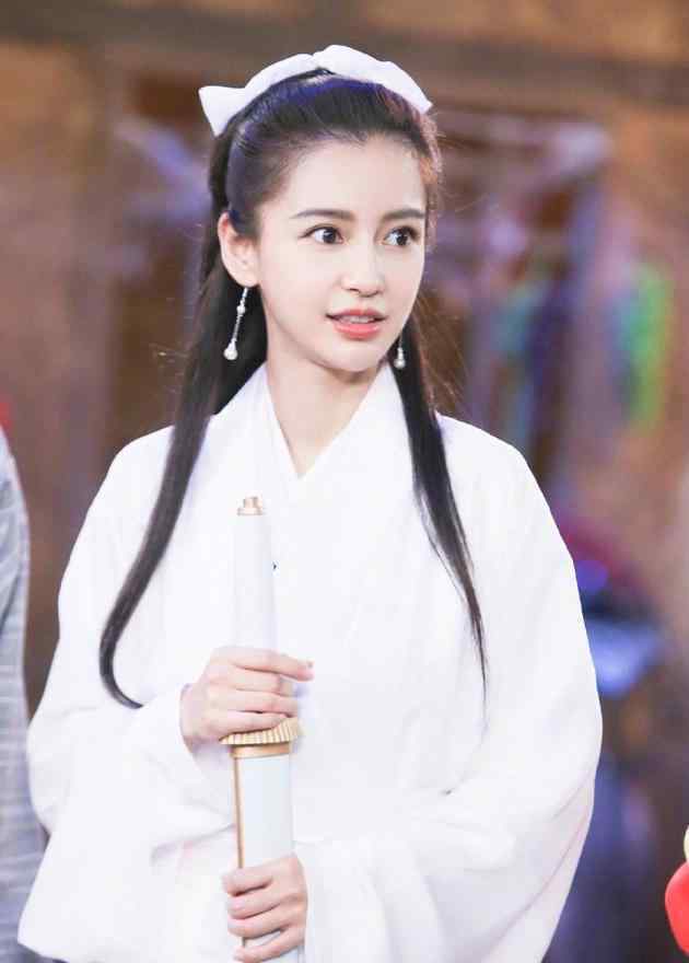 于正晒baby小龙女扮相后秒删 过程真相详细揭秘！