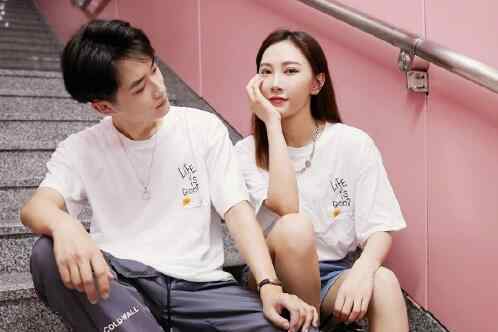 小张个人资料简介真名叫什么 微博被扒有女朋友吗