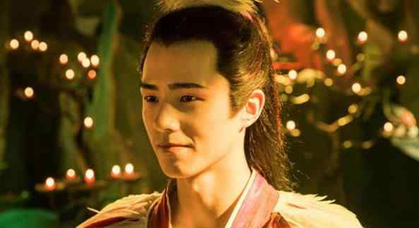 刘昊然首个95后破百亿影人 网友：未来可期