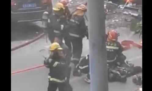 沈阳一门市发生爆炸 爆炸现场一片狼藉令人心惊