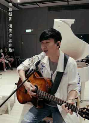 稻香周杰伦 周杰伦林俊杰合唱《稻香》致敬白衣天使