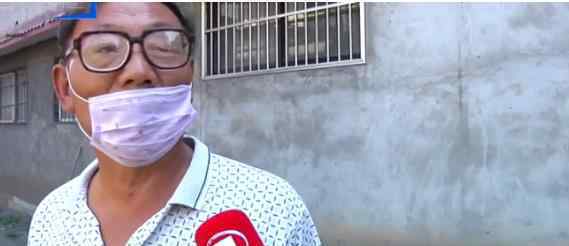 父亲将死亡儿子拉回家办葬礼 结果让他惊喜交加