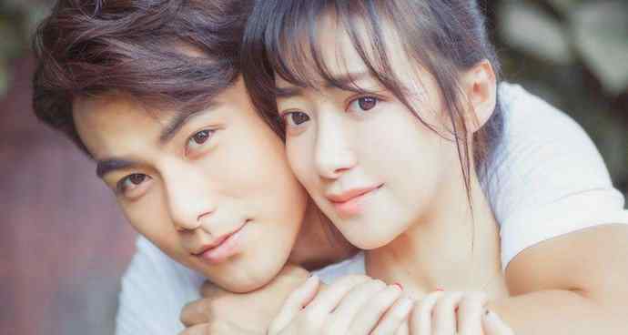 戴向宇一家三口照 曝戴向宇陈紫函相识过程他们是二婚？