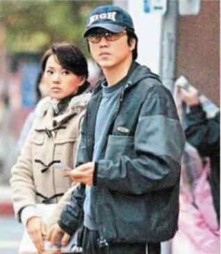 庾澄庆点赞力挺伊能静博文 伊能静最近发生了什么