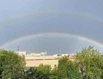 雷雨过后北京天空再现双彩虹 画面太美了文章配图