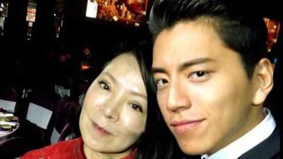 王大陆母亲去世 因突发脑肿瘤破裂离世