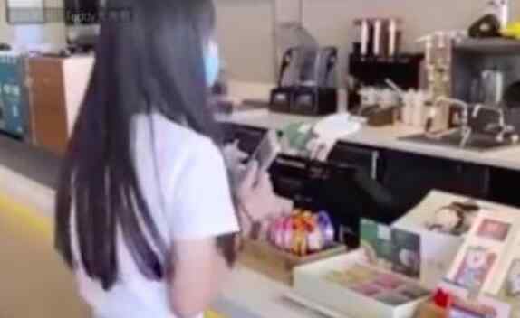 星巴克中国回应店员拒收硬币 拒收硬币犯法吗