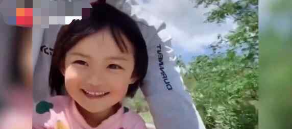 90后单亲爸爸带4岁女儿骑行拉萨 网友：真不愧是爸爸的小情人！
