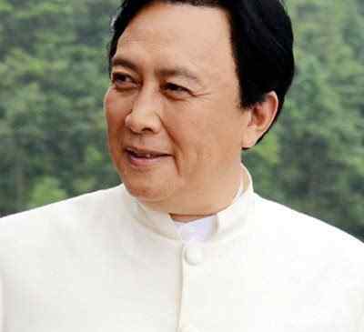 唐国强老婆自杀 曝63岁唐国强前妻自杀娶混血娇妻 幕后真相令人称奇