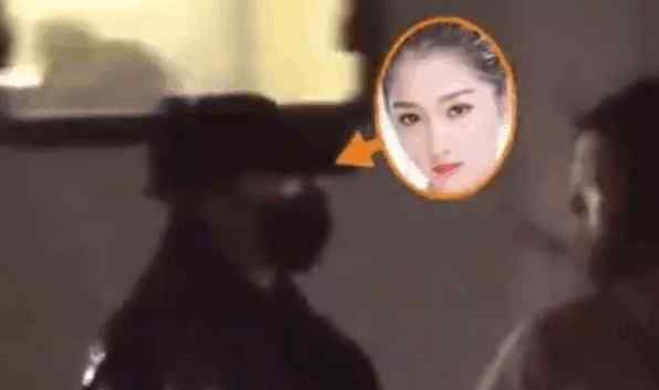 鹿晗关晓彤疑似已分手 两人分手原因竟然是这个