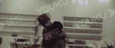 谷嘉诚女友身份被扒原来是网红小八，晒恋爱日常太甜了
