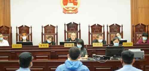 2岁男童被母亲男友折磨致死 还原事件始末真相