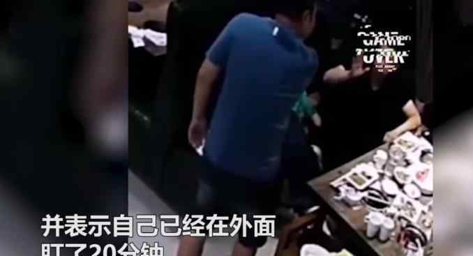 媳妇深夜陪别的男人吃饭 老公发飙暴打全场 现场画面曝光