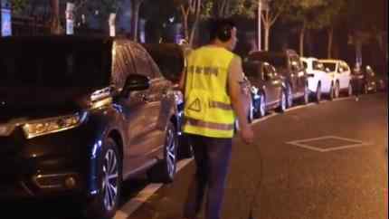 检漏员为4000公里水管听诊 一年帮助节水千万元
