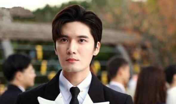 不说谎的恋人全集免费看 许伊人是李哲妹妹吗