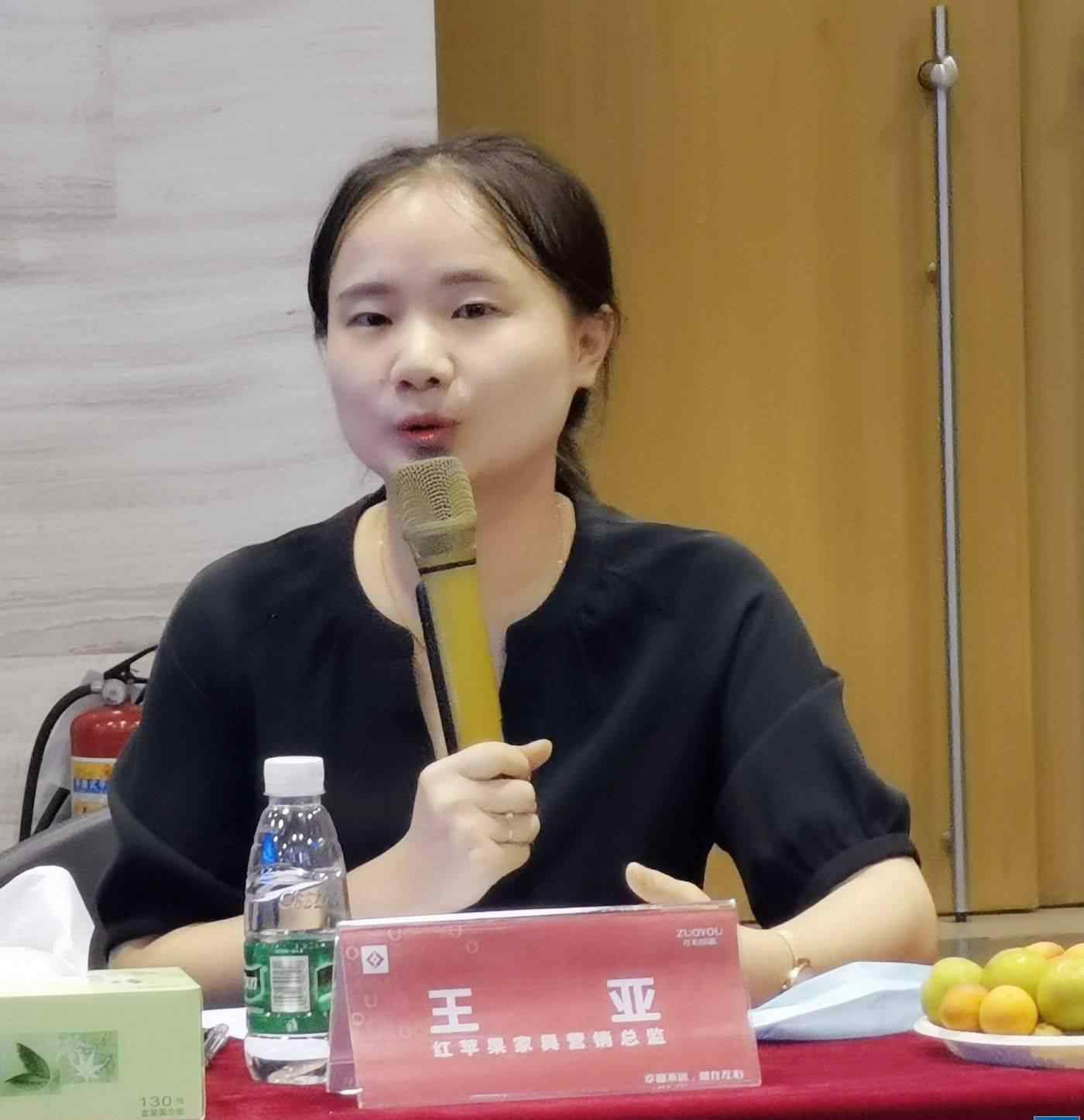 红苹果家具官方网站 红苹果家具王亚：以“成品+定制”切入定制赛道 倡导“轻定制”