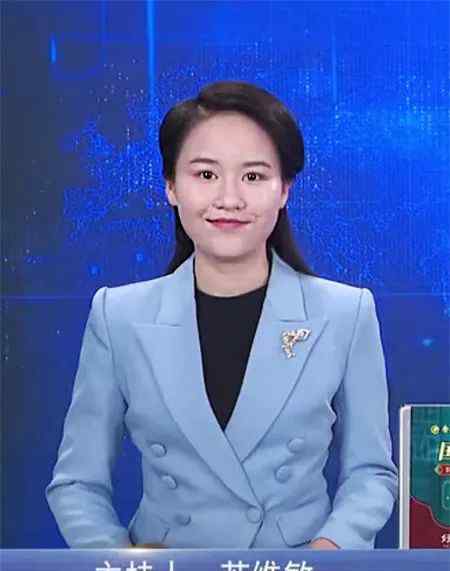 22岁女主持人参军入伍！网友：明明能靠颜值 她偏偏要靠实力！