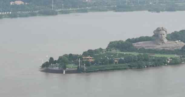 长沙橘子洲景区紧急闭园 执行只出不进