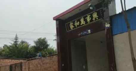 铁锹杀人案加害者系女童近亲 网友：简直是畜生