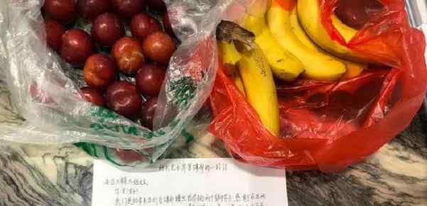 高中生蹭售楼部空调学习一年 高考结束后的举动既意外又暖心